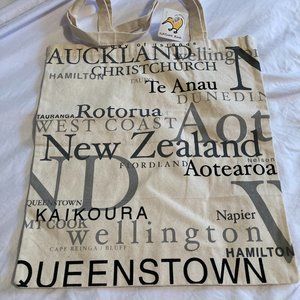 NWT - New Zealand tote (cotton)